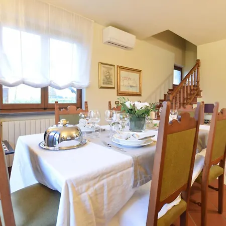 Tatil Evi 3 Bedroom Stunning In Massarosa